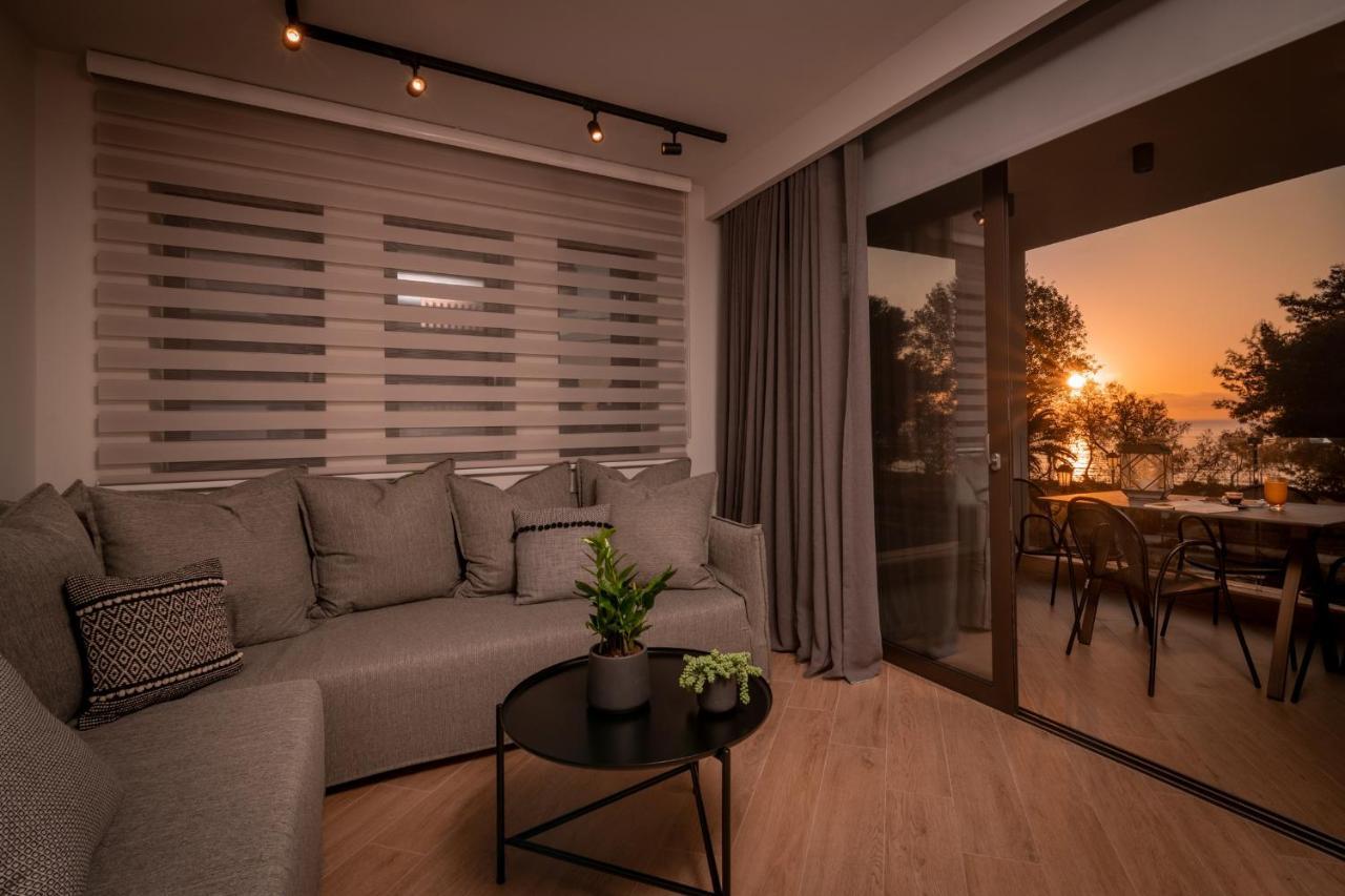 Point Ephemere Beachfront Apartments Zakynthos Town Exterior foto